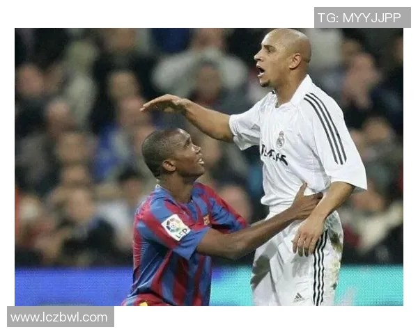 足坛最矮球星的逆袭之路从草根奋斗到世界赛场闪耀辉煌 足坛最矮球星的逆袭之路从草根奋斗到世界赛场闪耀辉煌